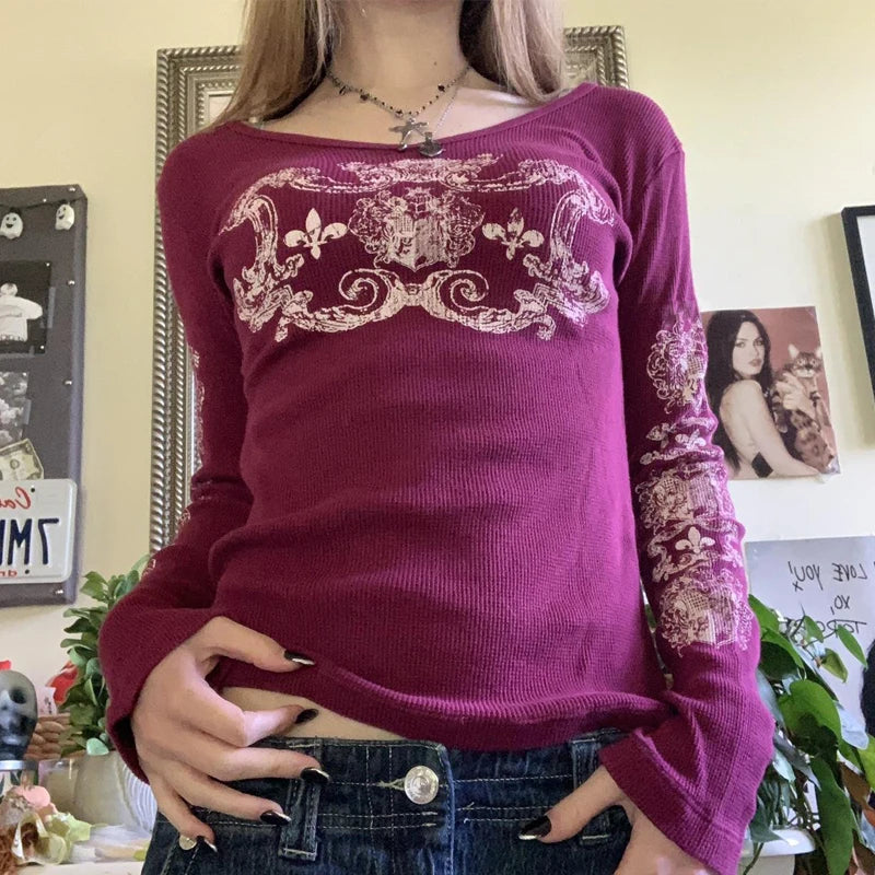 Rhinestone Graphic Print T-shirt.